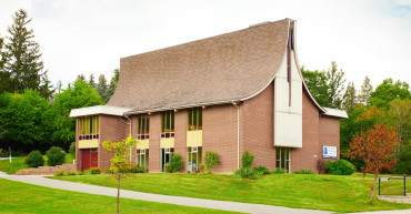 maple-leaf-montessori-campus-exterior-overview