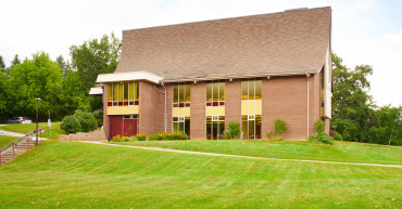 maple-leaf-montessori-campus-exterior-facilities